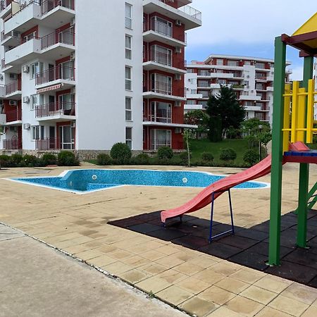 Fort Noks- Marina- Avalonia Apartment Светий Влас Екстер'єр фото
