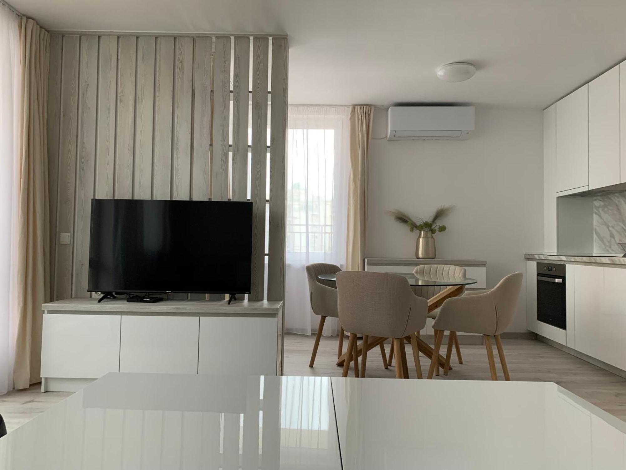 Fort Noks- Marina- Avalonia Apartment Светий Влас Екстер'єр фото