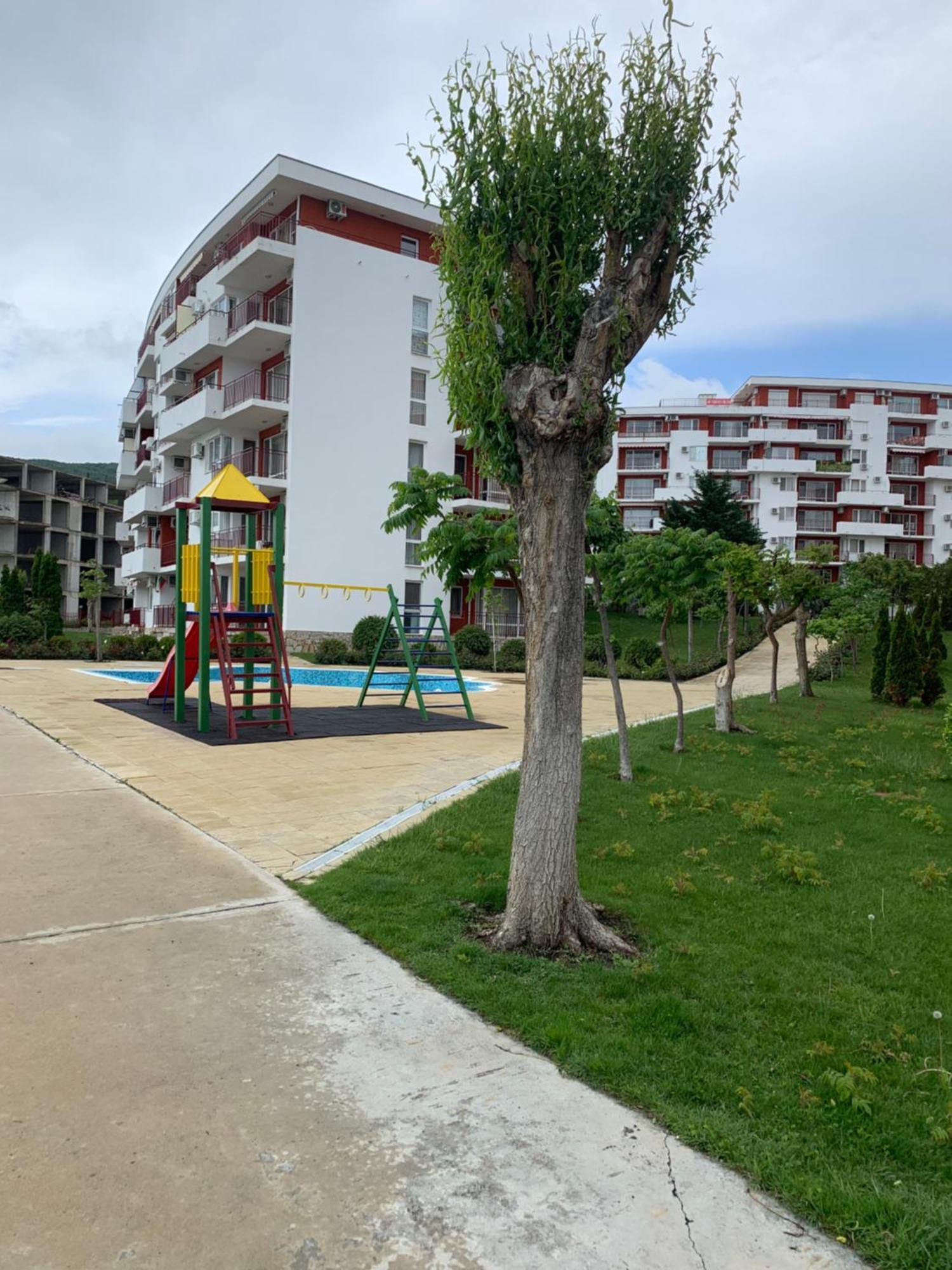 Fort Noks- Marina- Avalonia Apartment Светий Влас Екстер'єр фото