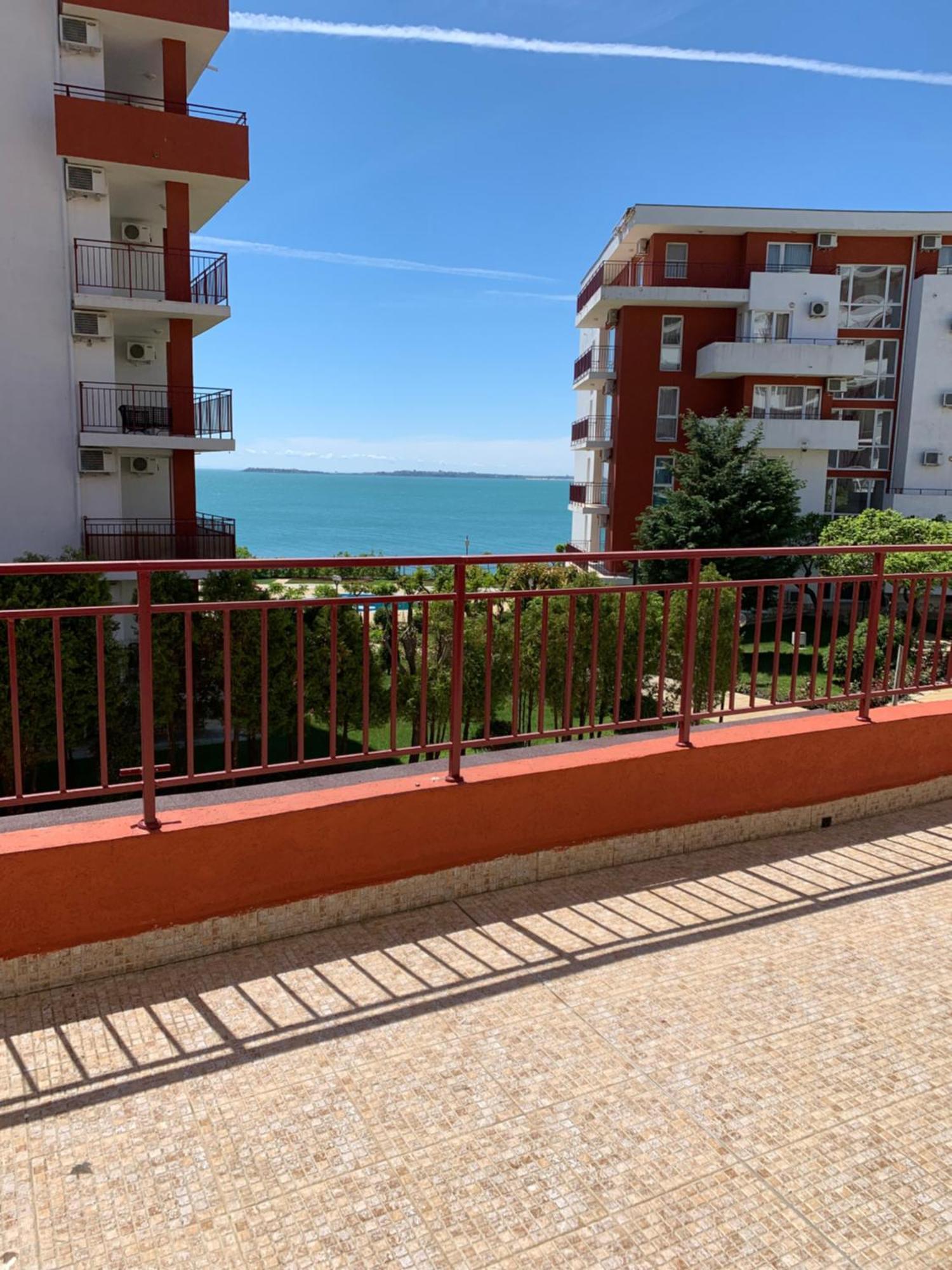 Fort Noks- Marina- Avalonia Apartment Светий Влас Екстер'єр фото