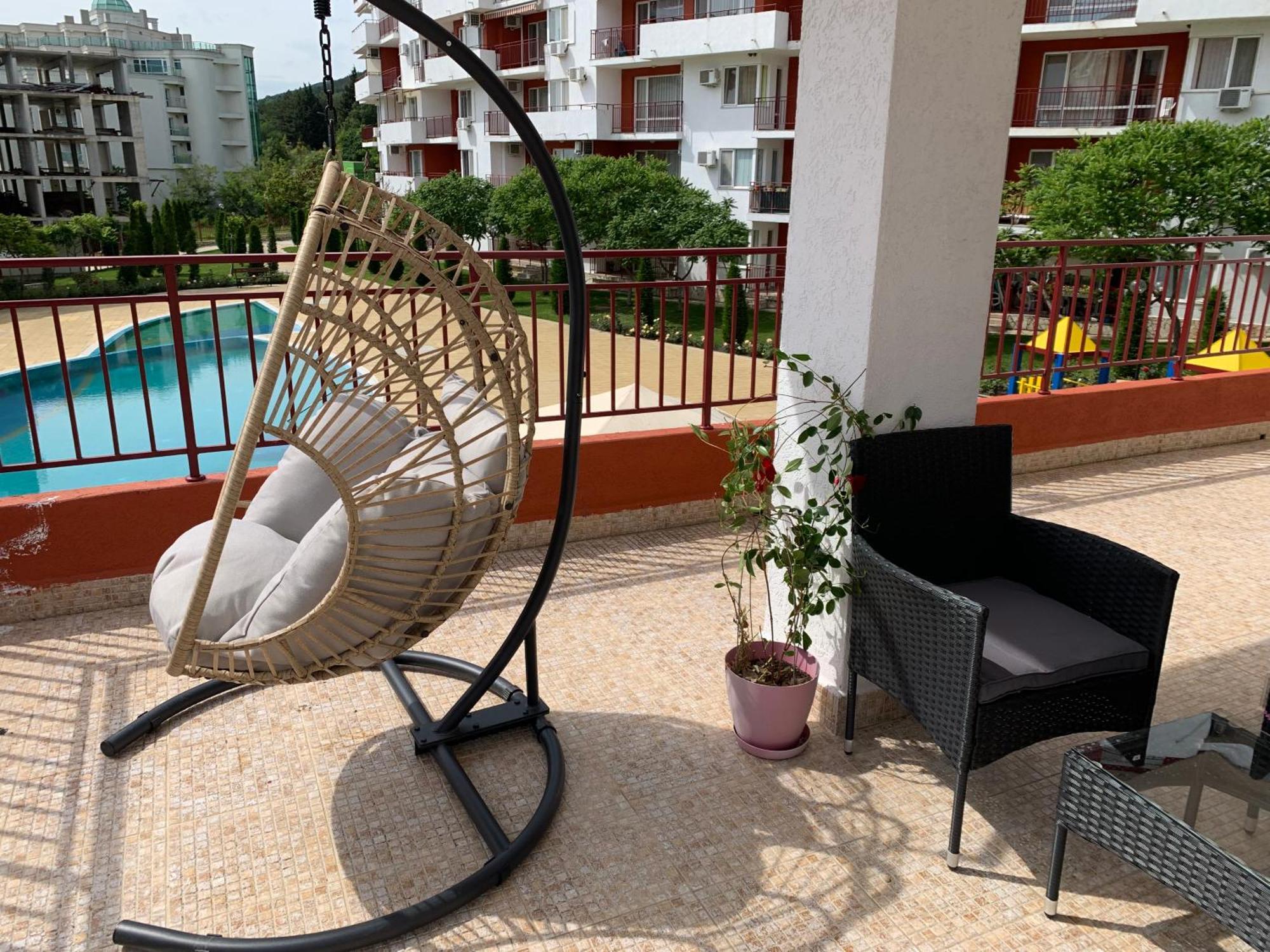 Fort Noks- Marina- Avalonia Apartment Светий Влас Екстер'єр фото