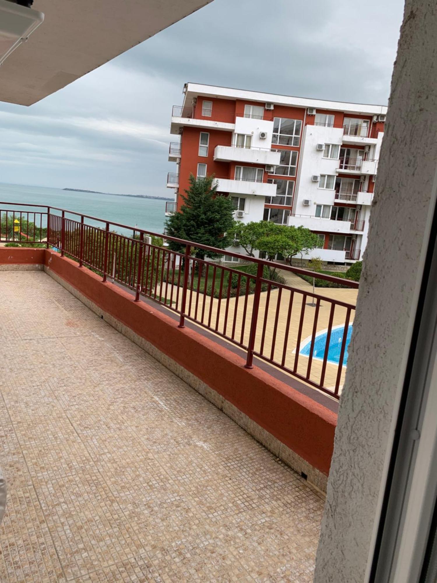 Fort Noks- Marina- Avalonia Apartment Светий Влас Екстер'єр фото