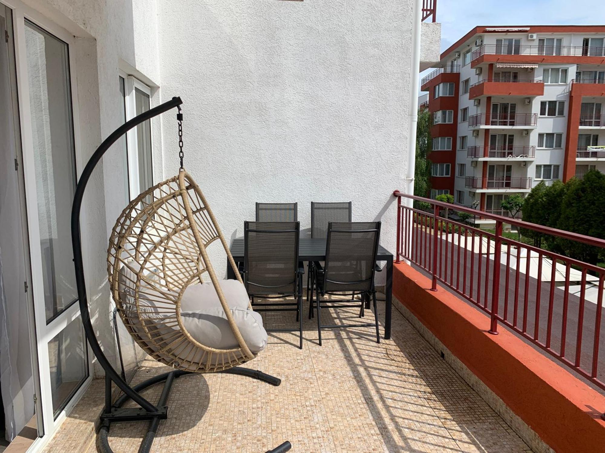 Fort Noks- Marina- Avalonia Apartment Светий Влас Екстер'єр фото
